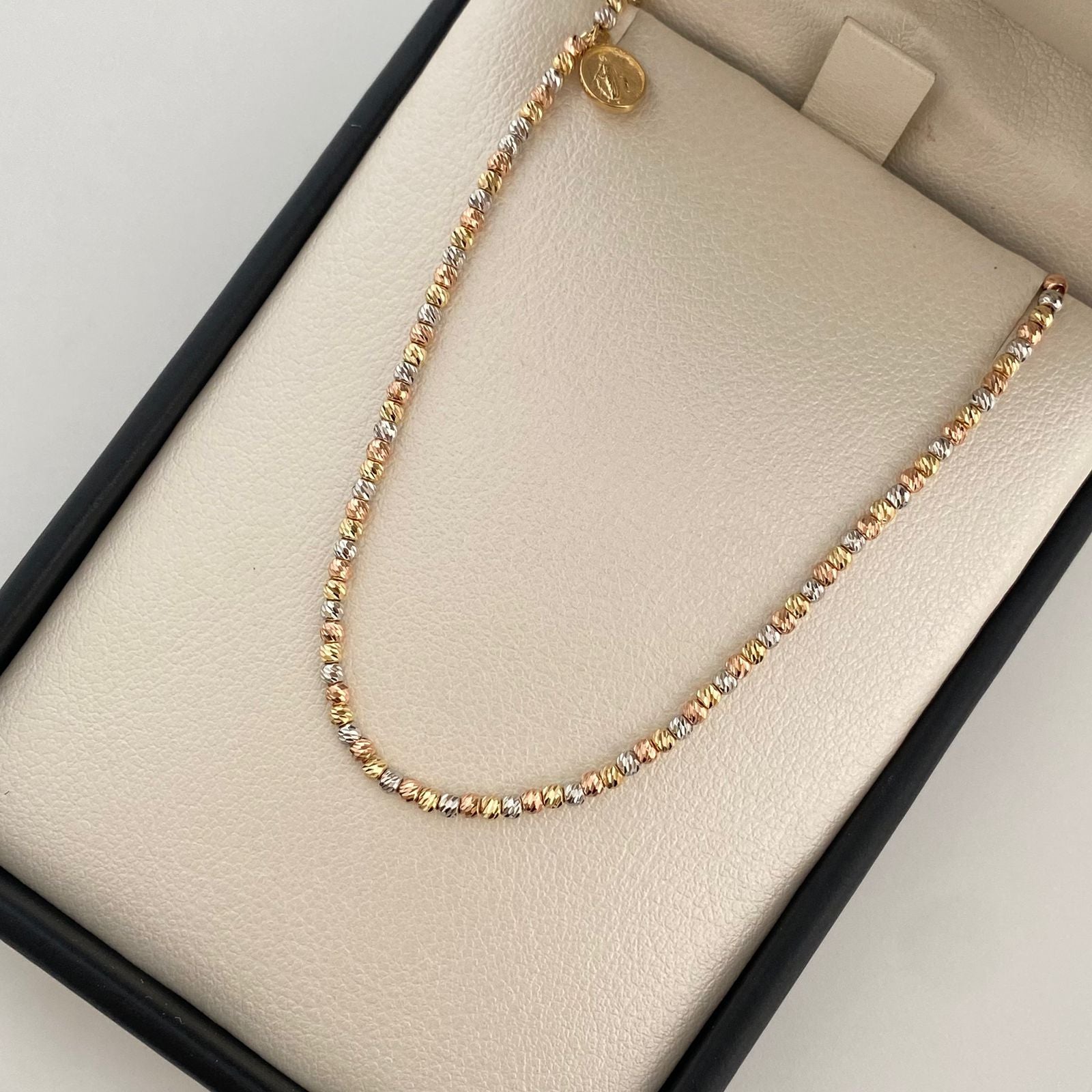 Pulso It balines diamantados cruz y virgen milagrosa Oro amarillo 18k +4 / 3,65 Gr / 2,0 mm / 18 Cm